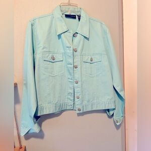 Women’s Mountain Lake Cropped Jacket. Worn once Size M